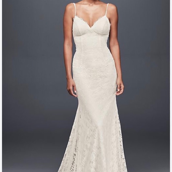 NWT Davids Bridal GALINA  ADD TO WISHLIST Low- Back Soft Lace Wedding Dress - Picture 6 of 8